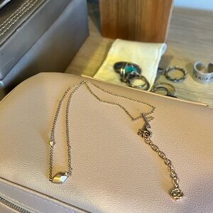 Kendra Scott rose gold pendant necklace